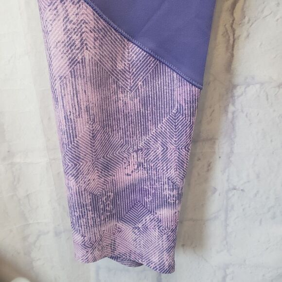 CALIA BY CARRIE UNDERWOOD Yoga Capri Activewear  Medium - Picture 2 of 9